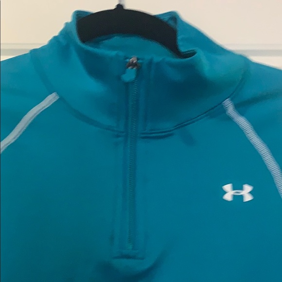 Under Armour long sleeve half zip - Picture 3 of 5